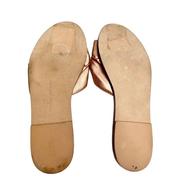 Adrianne Vittadini Sandals Size 6.5 Rose Gold Leather Open Toe Embellished - Picture 9 of 9